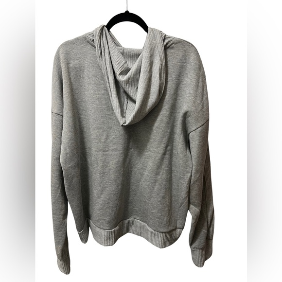 NWOT Bebe Sport Zip Up Hoodie Gray w/Front Pockets & Thumb Holes Size 3x - Picture 3 of 3
